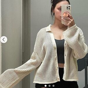 Cream and white open knit collared cardigan